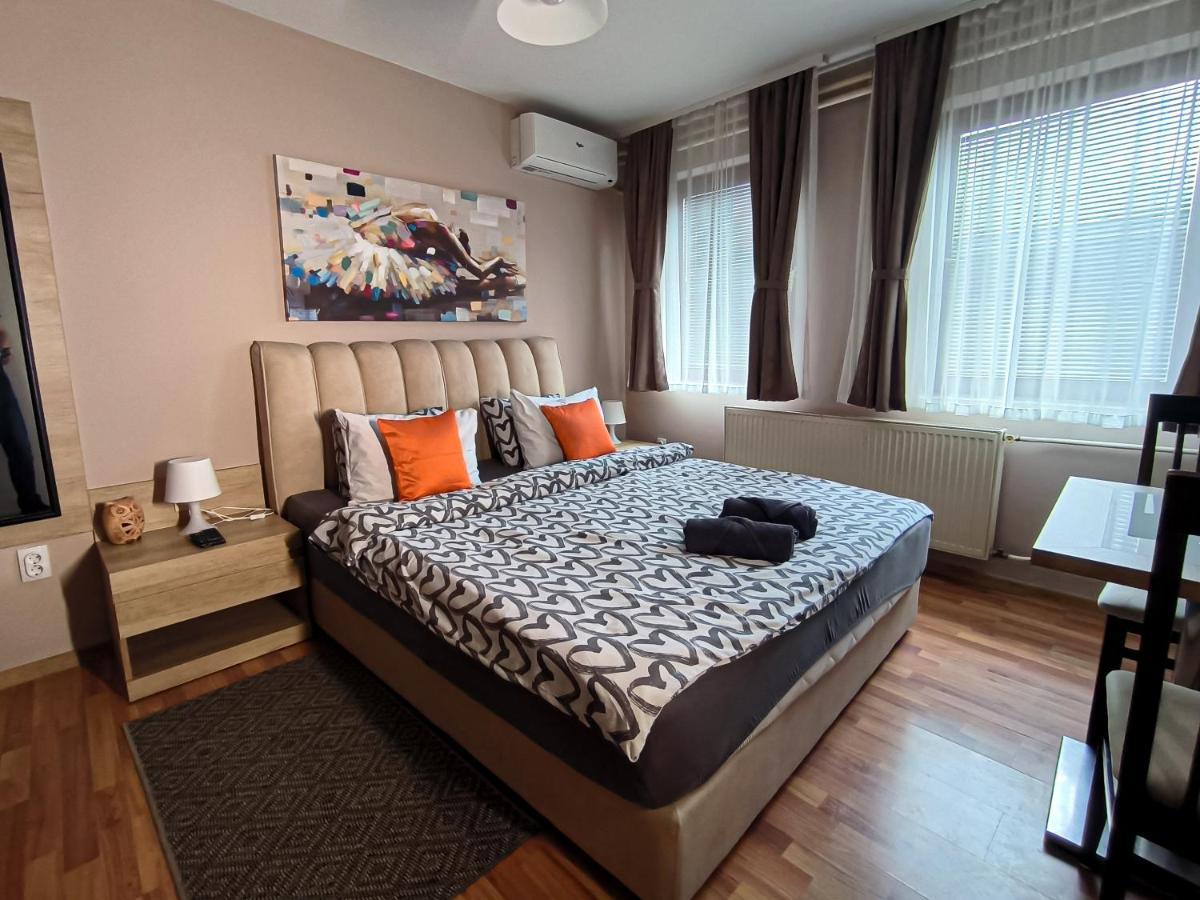 Studio Apartments Maksimovic Ni Extérieur photo