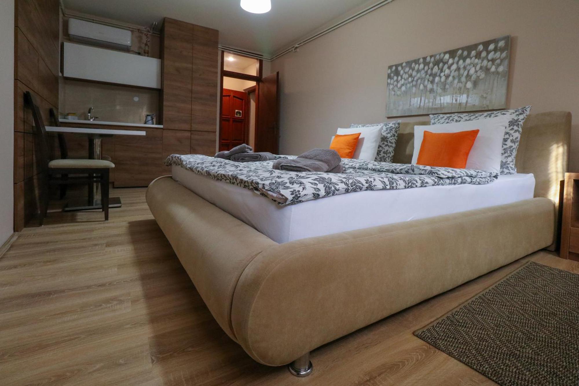 Studio Apartments Maksimovic Ni Extérieur photo